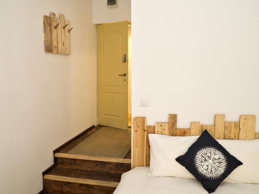 Victoria Poshtel Bucharest Hostel Ruang foto